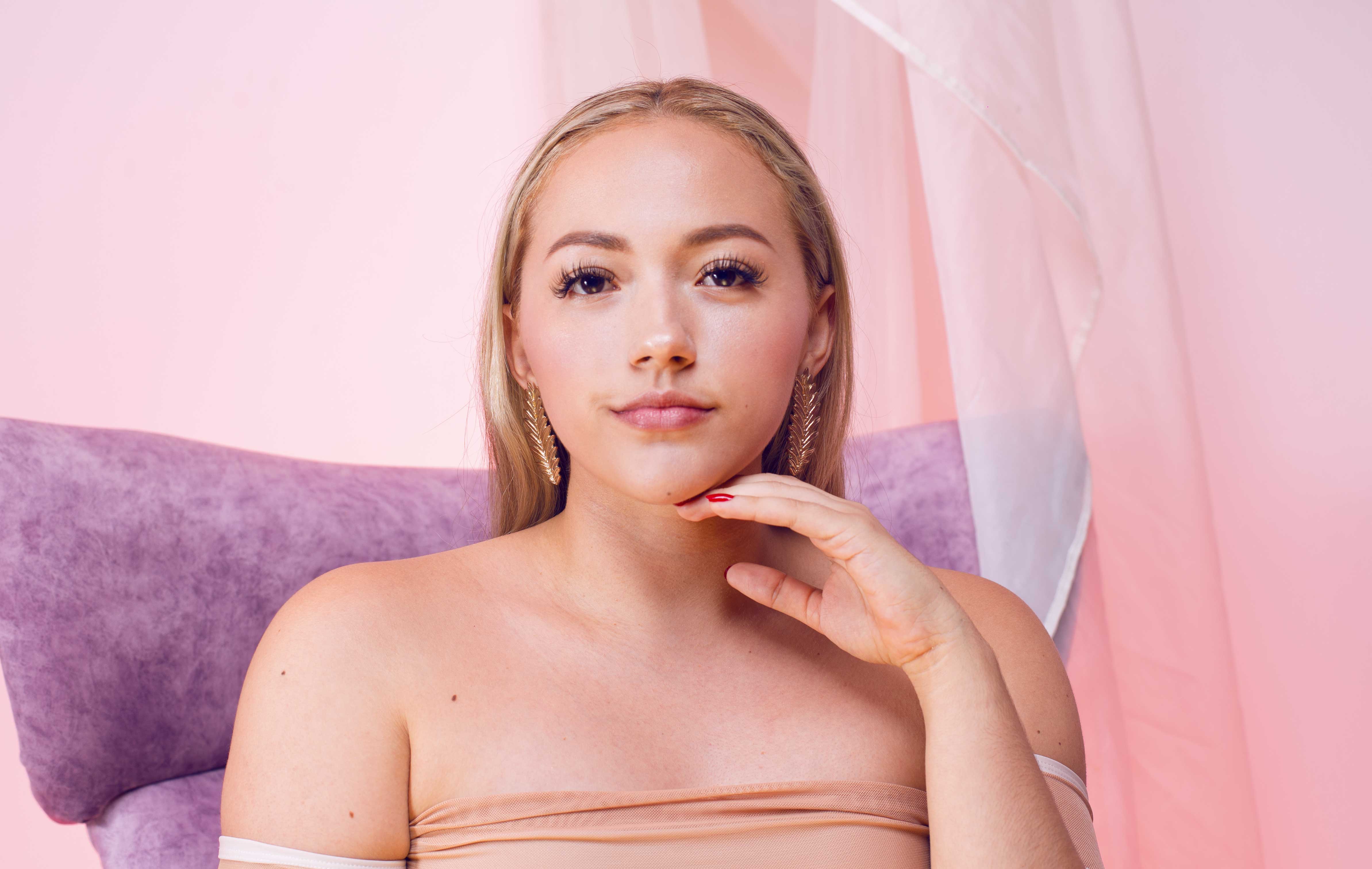 RampantTV - Hannah Claydon JOI Video